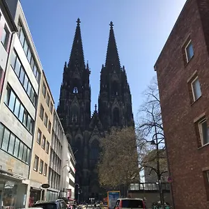 Am Dom Apartment