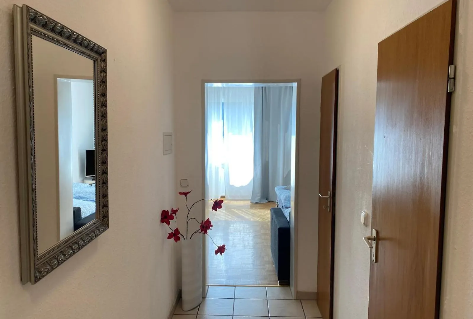 Apartment 9 At Cologne Cathedral Almanya